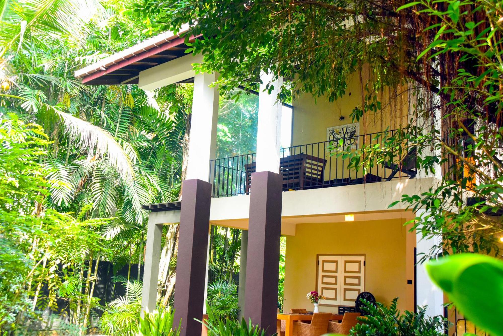 Sithu Villa Hikkaduwa Exterior photo